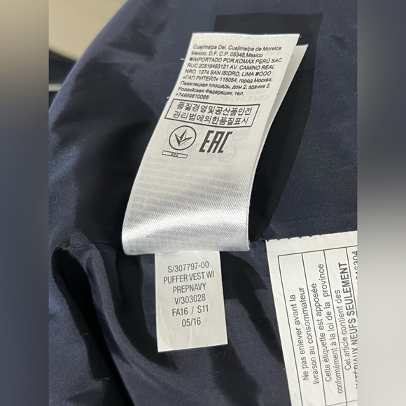 Banana Republic Vest size XL - Picture 10 of 10